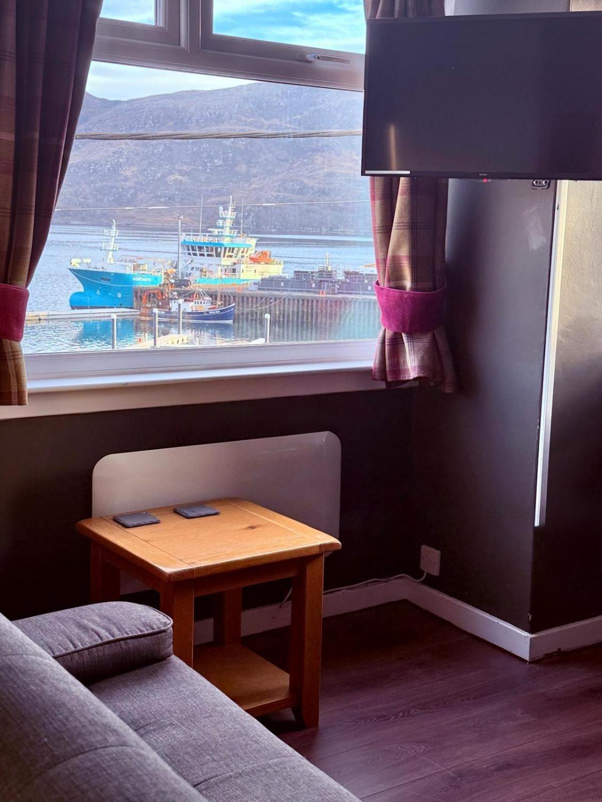 Argyll Hotel Ullapool Exteriör bild